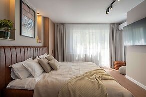 Spacious 3BR by Cismigiu Gardens Calea Victoriei