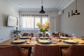 Spacious 3BR by Cismigiu Gardens Calea Victoriei