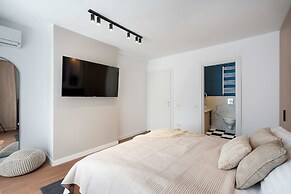 Spacious 3BR by Cismigiu Gardens Calea Victoriei