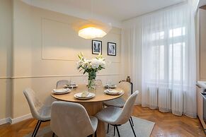 Elegant 3BR Flat Steps From Romanian Athenaeum