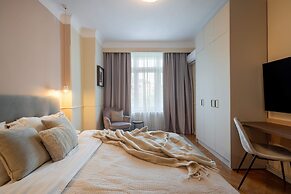 Elegant 3BR Flat Steps From Romanian Athenaeum