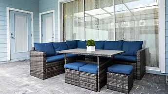 Modern 5BR Townhouse w Private Pool Near Disney