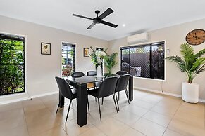 Modere - Pool Entertainer Child Pet