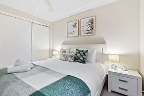 Modere - Pool Entertainer Child Pet