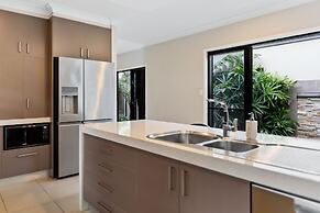 Modere - Pool Entertainer Child Pet