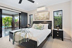 Modere - Pool Entertainer Child Pet