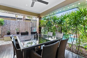 Modere - Pool Entertainer Child Pet