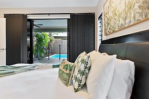 Modere - Pool Entertainer Child Pet