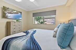 Palmview Heights - 9 Pools BBQ Gym