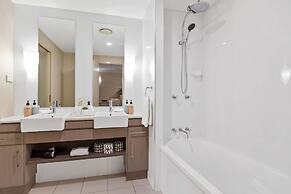 Palmview Heights - 9 Pools BBQ Gym