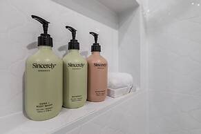 Curlews Nest - Pool BBQ and Beach