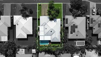 Curlews Nest - Pool BBQ and Beach