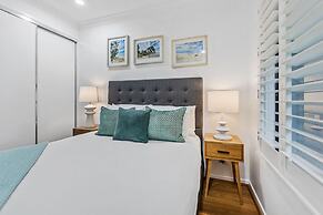 Curlews Nest - Pool BBQ and Beach