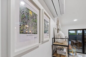 Curlews Nest - Pool BBQ and Beach