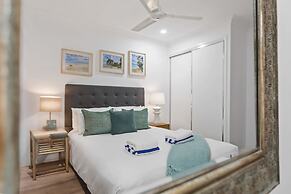 Curlews Nest - Pool BBQ and Beach