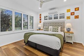 Curlews Nest - Pool BBQ and Beach