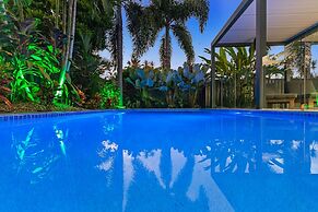 Curlews Nest - Pool BBQ and Beach