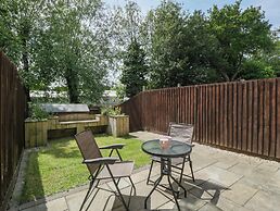 20 Honeycroft