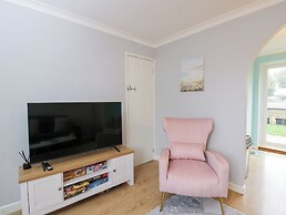 20 Honeycroft