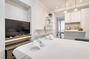 JOIVY Modern City Centre Flat