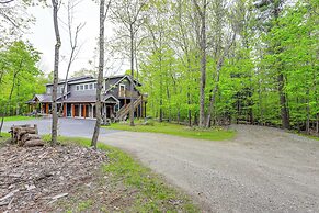 < 5 Mi to Whiteface Mtn Resort: Cabin-style Apt