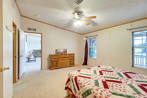 Hunt, Fish, Unwind: Countryside Escape in Texas!
