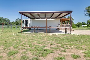 Hunt, Fish, Unwind: Countryside Escape in Texas!