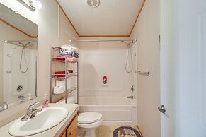 Hunt, Fish, Unwind: Countryside Escape in Texas!