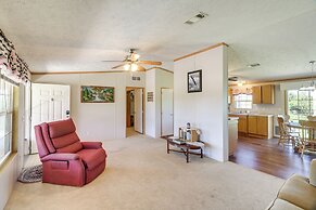 Hunt, Fish, Unwind: Countryside Escape in Texas!