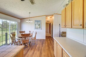 Hunt, Fish, Unwind: Countryside Escape in Texas!