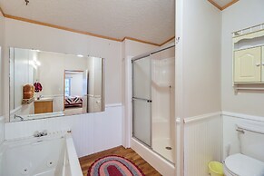 Hunt, Fish, Unwind: Countryside Escape in Texas!