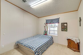 Hunt, Fish, Unwind: Countryside Escape in Texas!