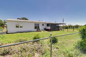 Hunt, Fish, Unwind: Countryside Escape in Texas!