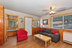 Tranquil 2-Bedroom Retreat