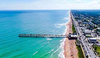 Spacious With Private Pool Ideal for Families