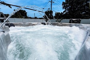 Spacious With Private Pool Ideal for Families