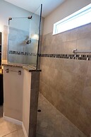 Spacious With Private Pool Ideal for Families