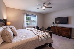 Spacious With Private Pool Ideal for Families