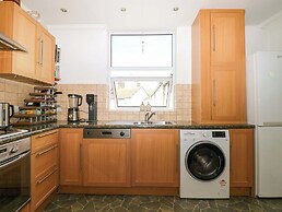 Fairhazel Apartment