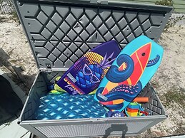 6035 Rookery 3 Dog Yes, Beach Supplies, 2 Pools