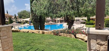 Aa02 Adjacent to Aphrodite Hills- Communal Pool, Garden