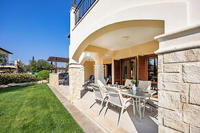 Aa02 Adjacent to Aphrodite Hills- Communal Pool, Garden