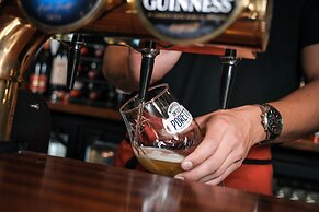 The Coach & Horses Hotel