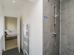 Harcombe House Rooms - First Floor Single