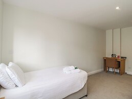 Harcombe House Rooms - First Floor Single