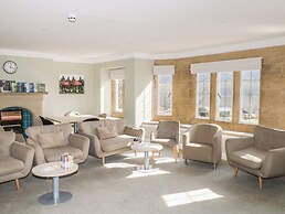 Harcombe House Rooms - First Floor Single