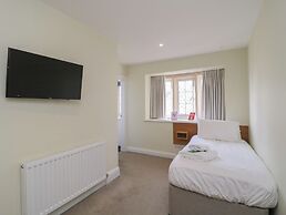 Harcombe House Rooms - First Floor Single