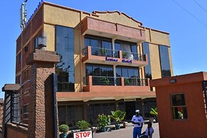 Jevine Hotel