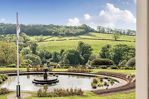 Pebble & Pine at Harcombe House