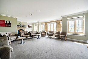 Pebble & Pine at Harcombe House